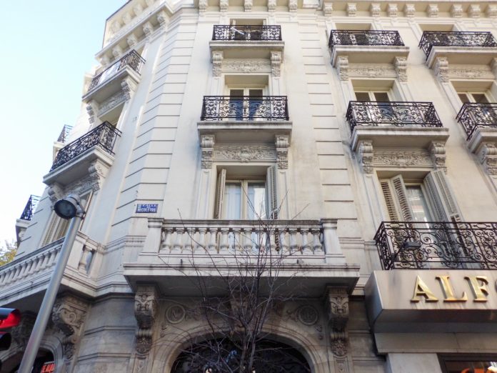 Imagen de Madrid_Calle_de_Recoletos_Viviendas