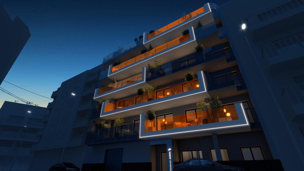 Foto Apartamento en Venta en Torrevieja, Alicante - € 245.000 - mil1048024 - BienesOnLine