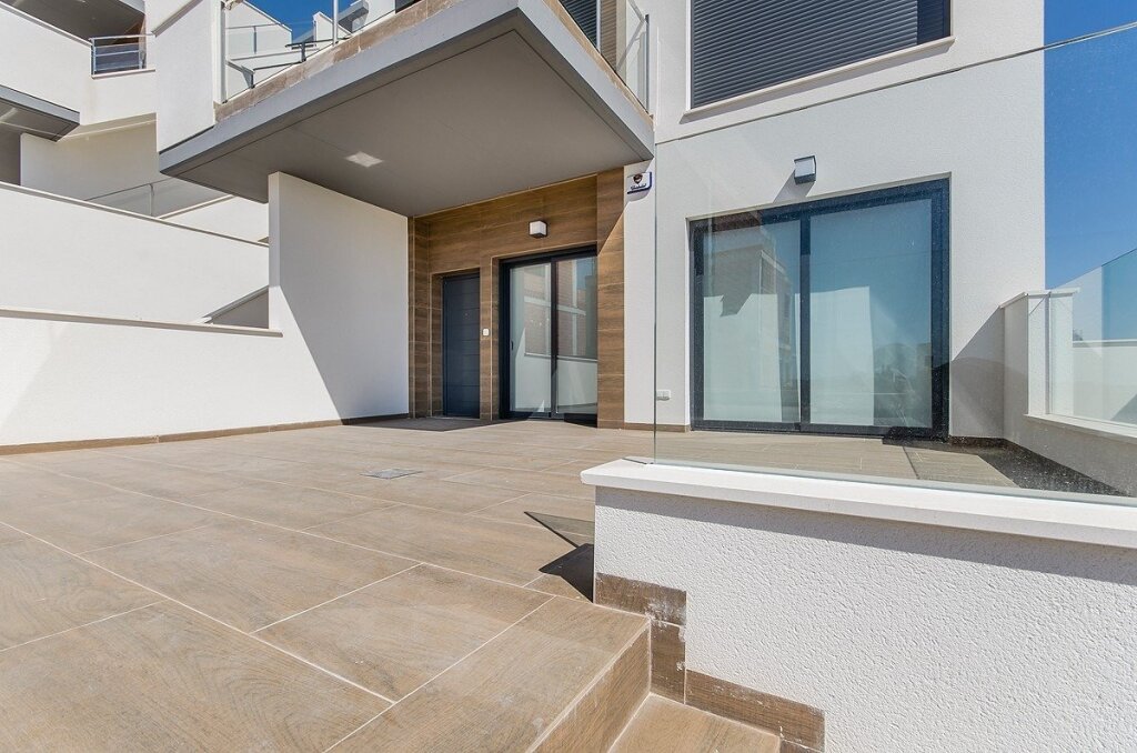 Foto bungalows de nueva construcción en san miguel de salinas