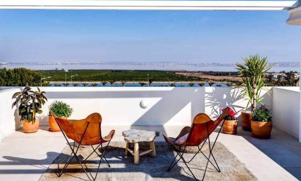 Foto residencial de obra nueva en los balcones (torrevieja)