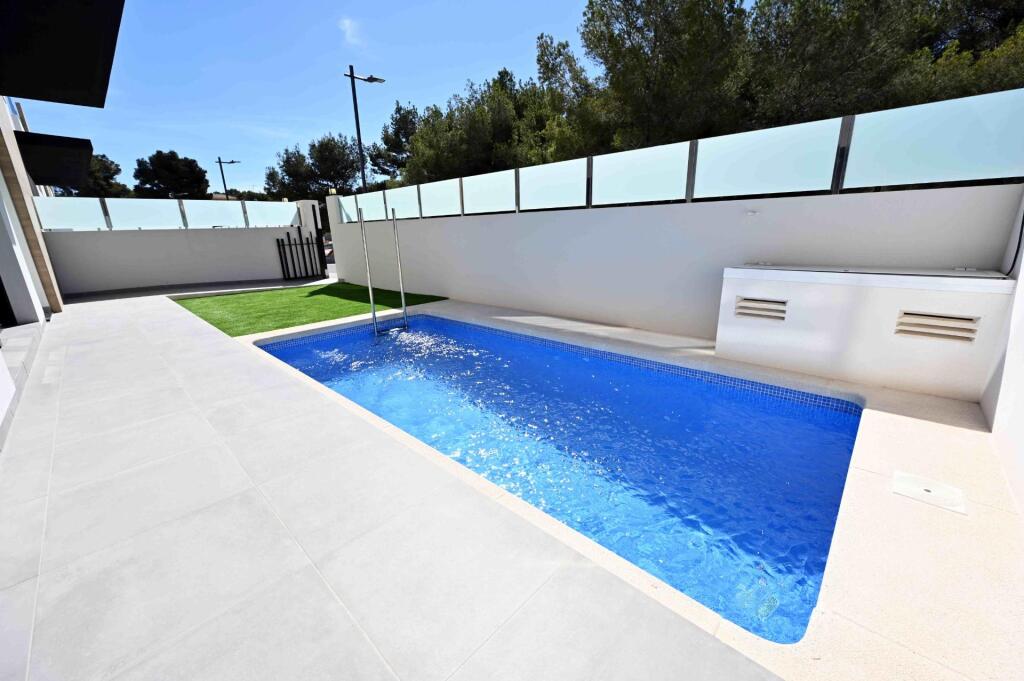 adosados de obra nueva en orihuela costa foto grande (2)