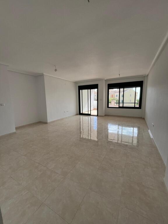 apartamentos llave en mano en venta en lomas de campoamor, orihuela costa foto grande (3)