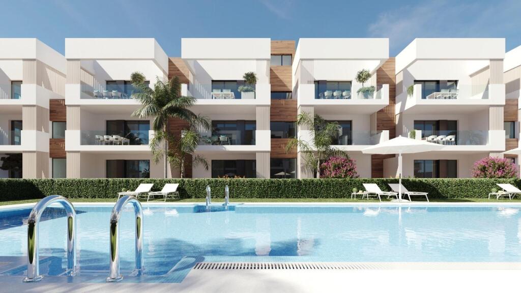 Foto residencial de obra nueva en san pedro del pinatar