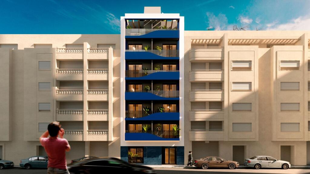 Foto apartamentos de obra nueva a 200 metros del mar en torrevieja