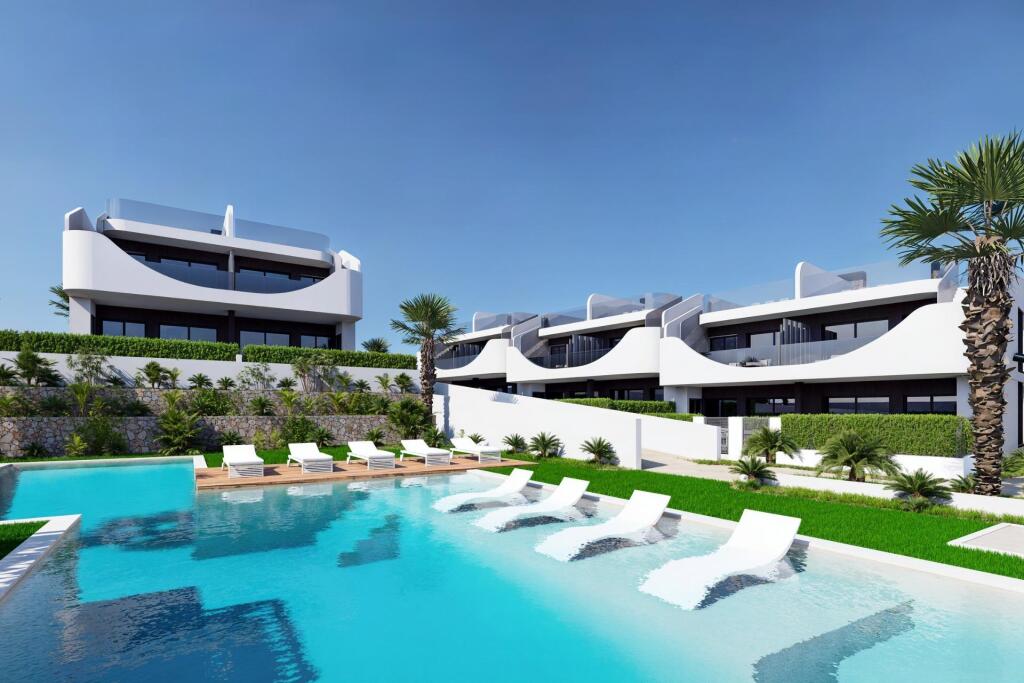 Foto bungalows de obra nueva en san miguel de salinas – naturaleza, golf y confort
