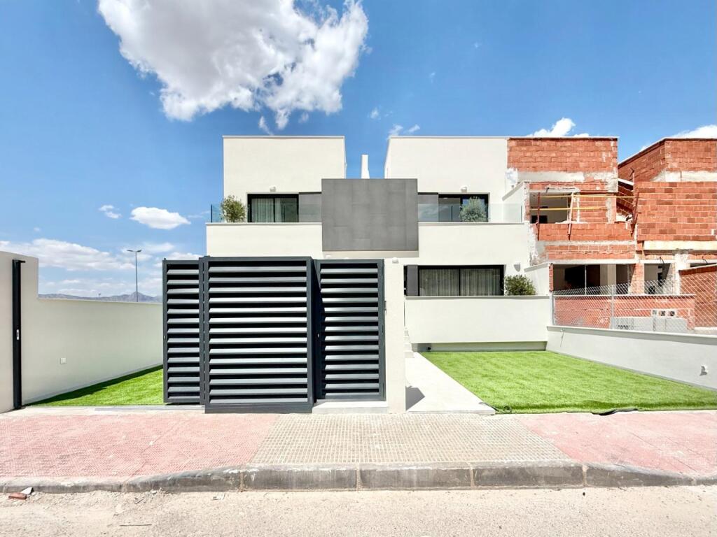 Foto adosados de obra nueva en venta en cox - 44 casas modernas con grandes comodidades