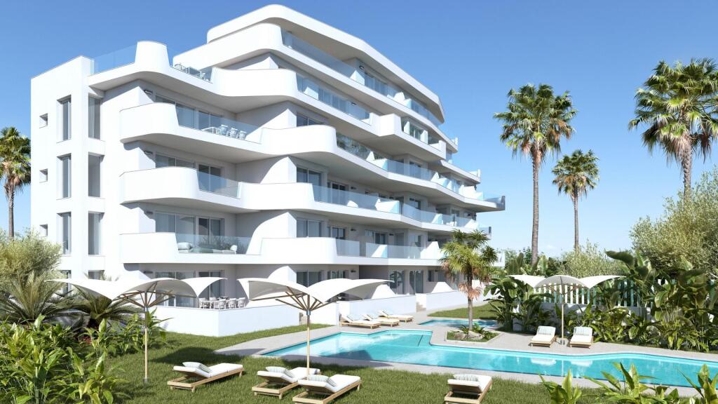 Exclusiva promoción de 24 apartamentos turísticos a 200 m del mar –La Torre/Urbanización Mil Palmeras