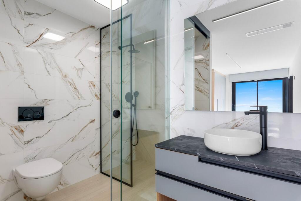 Apartamentos con licencia turística de obra nueva y vistas a - foto 7