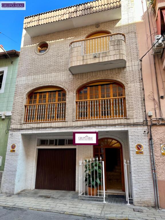 Foto Casa en Venta en CAROLINAS ALTAS, Alicante, Alicante - € 425.000 - mil1050441 - BienesOnLine