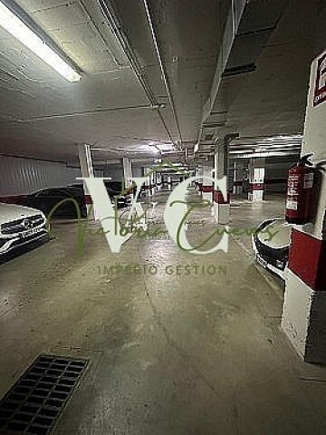 Foto parking coche en alquiler en torre del mar málaga