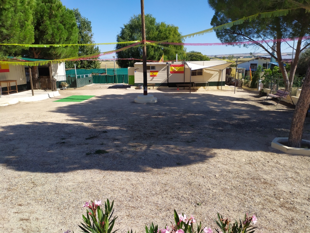casa de campo-masía en venta en fuente el saz de jarama madrid foto grande (3)