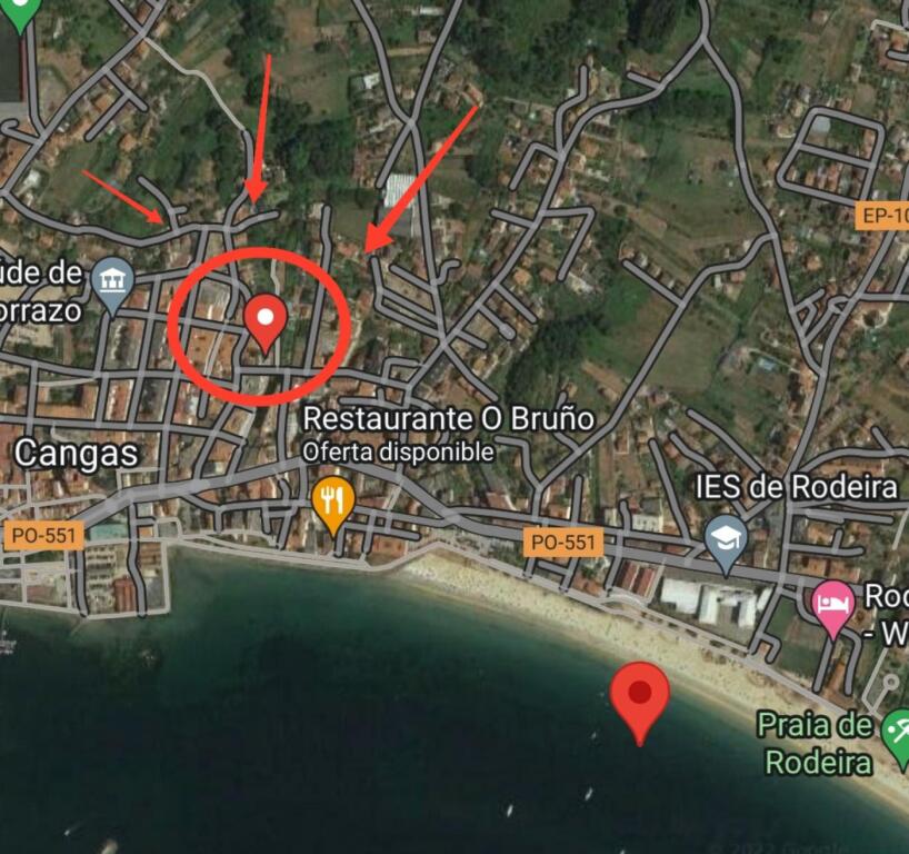 casa de 3 plantas para restaurar en calle atranco 24. cangas foto grande (2)