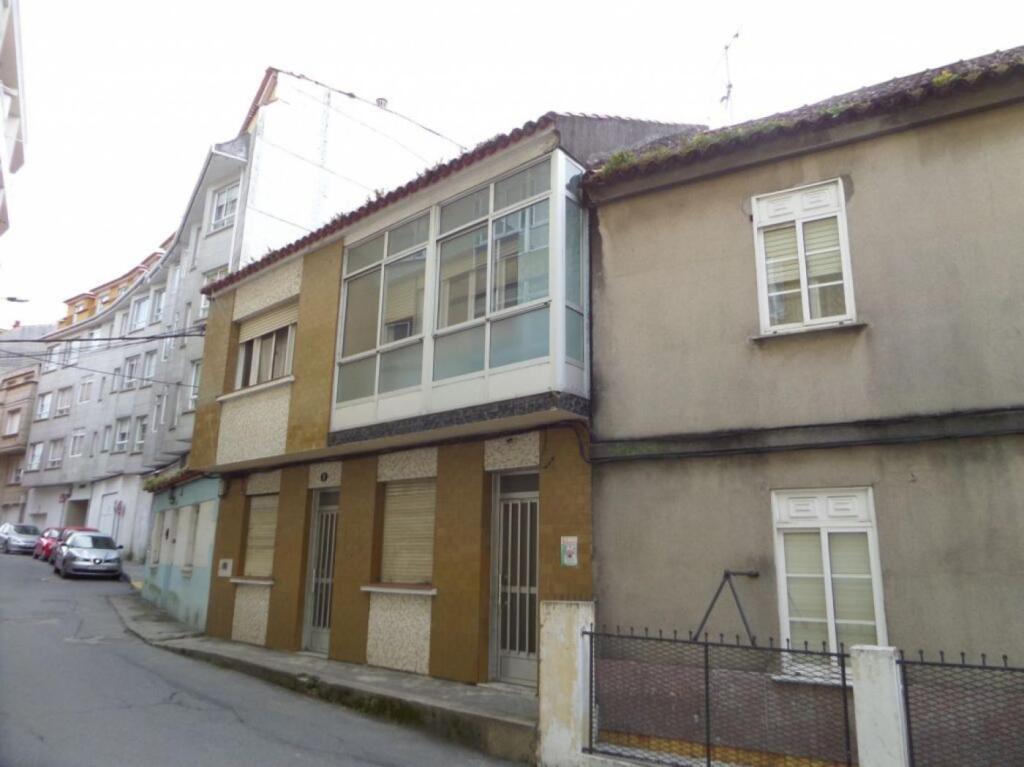 Foto casa unifamiliar en calle reboredo  2 cangas. pontevedra