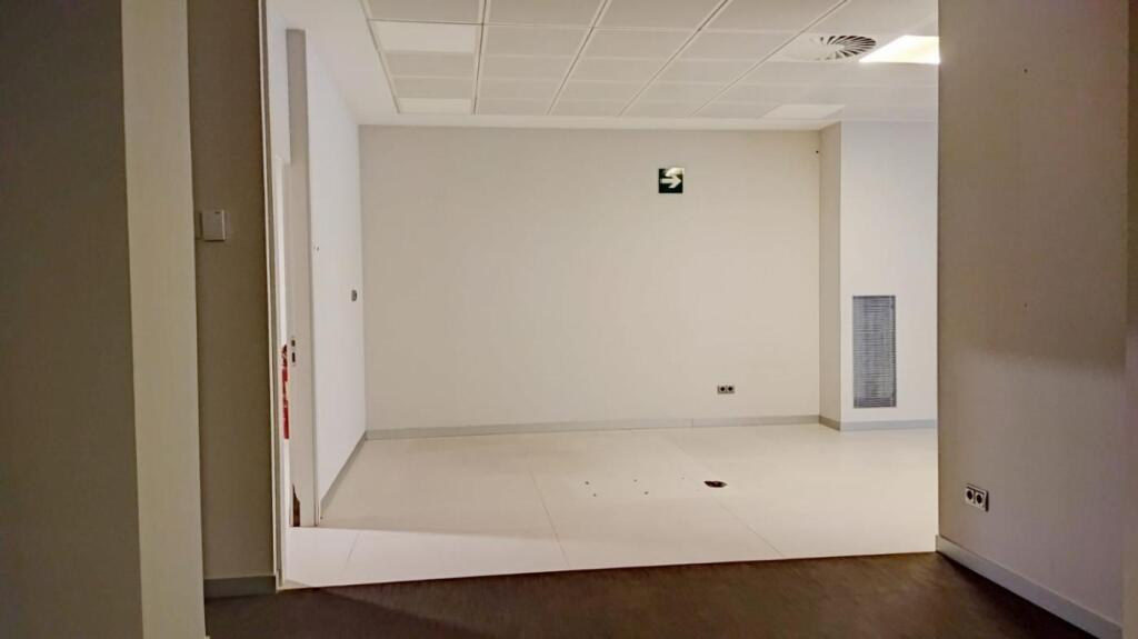 local comercial en zona beiramar vigo foto grande (2)