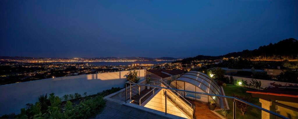 espectacular chalet en cangas del morrazo foto grande (3)