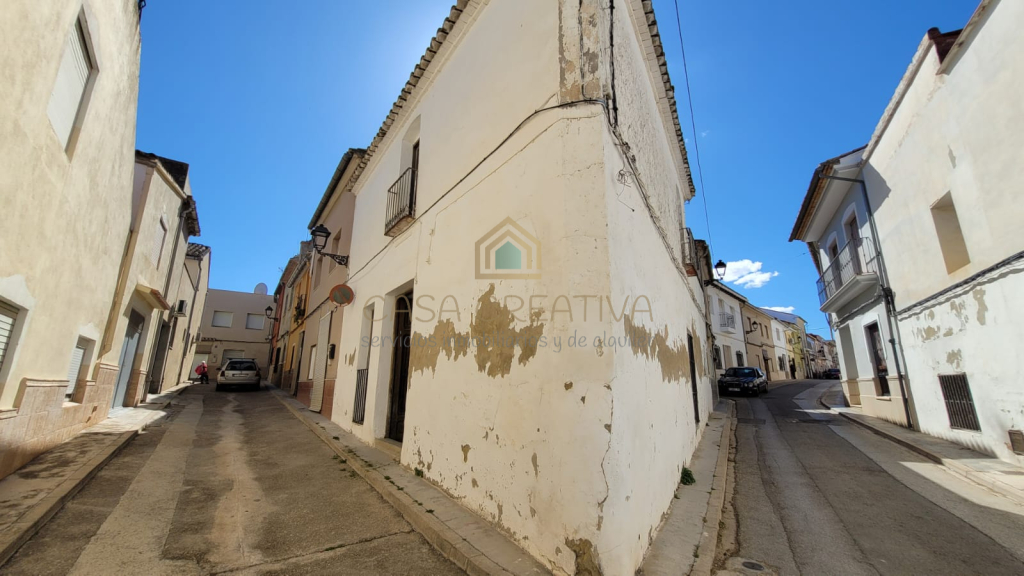Foto adosada en venta en canals valencia