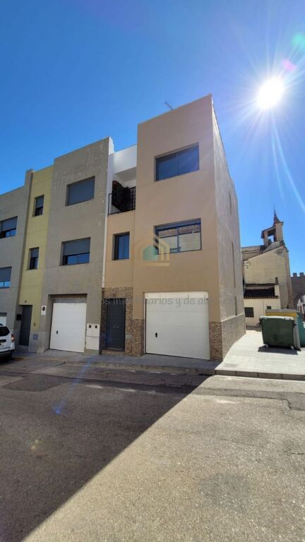 Casa-Chalet en Venta en Torrella Valencia