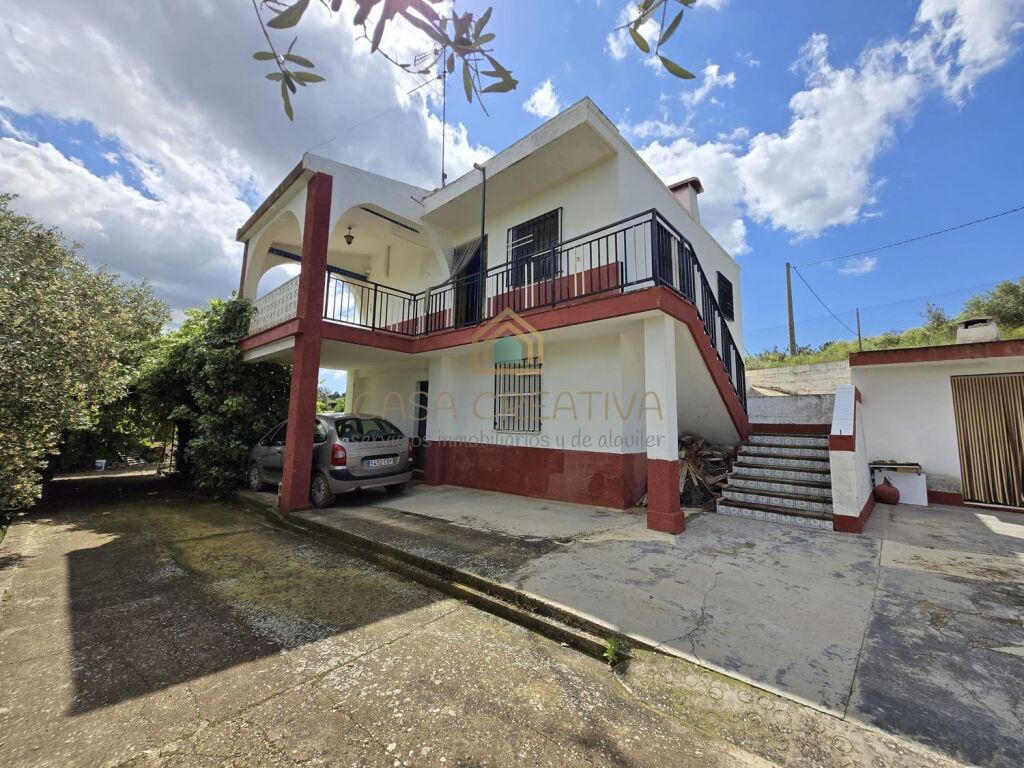 Casa-Chalet en Venta en Alborache Valencia