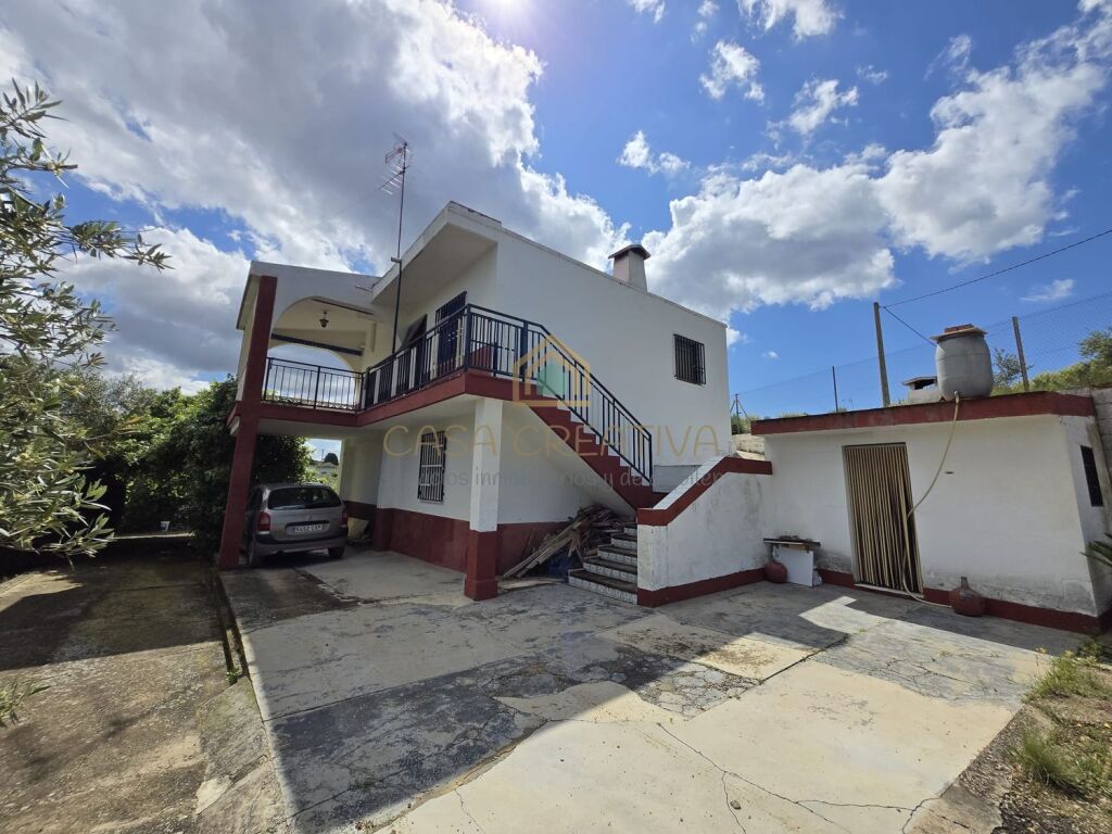 Casa-Chalet en Venta en Alborache Valencia