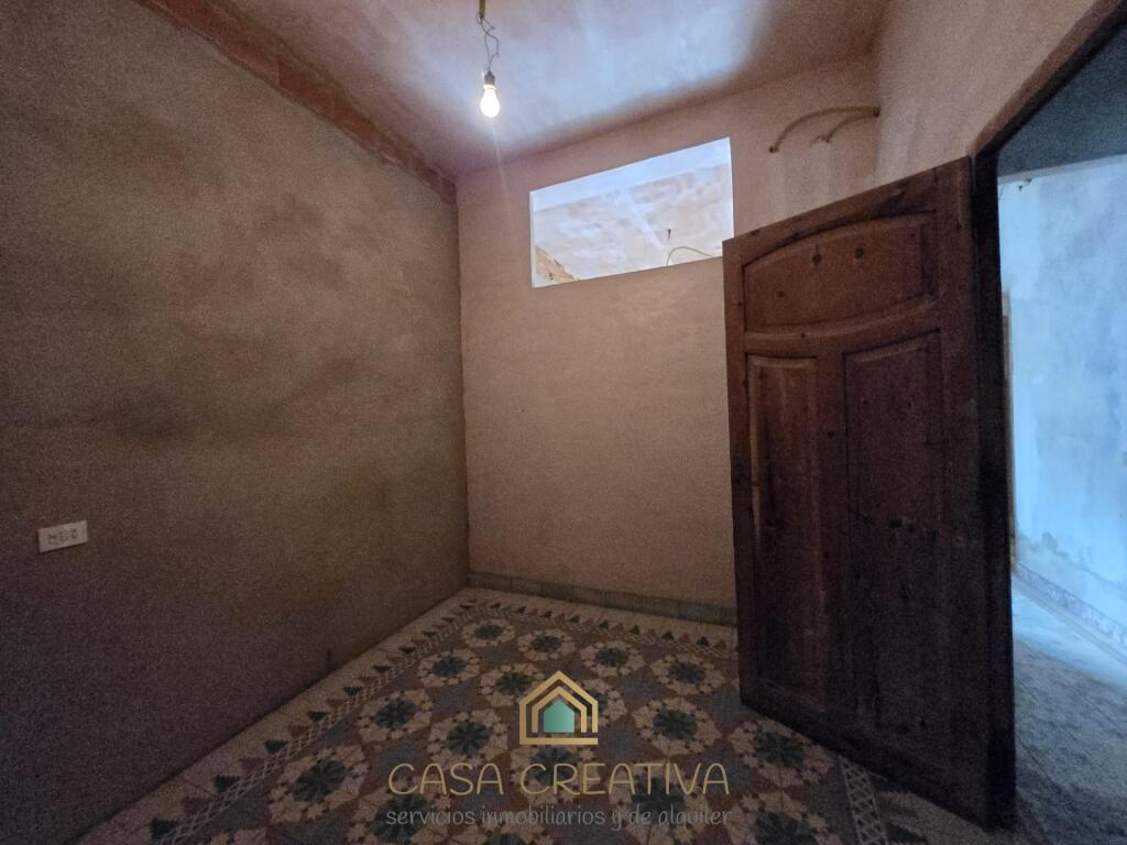 CASA EN VENTA EN FAVARA – GRAN POTENCIAL PARA REFORMA - foto 54