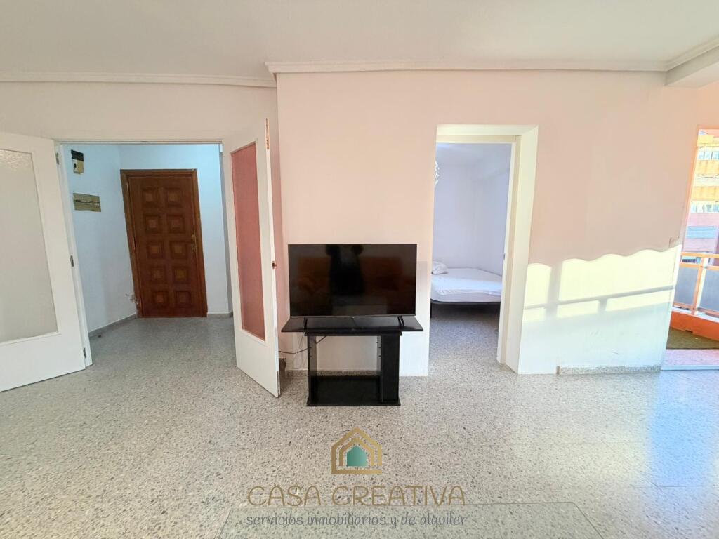 ✨ AMPLIO PISO MUY LUMINOSO EN 10ª ALTURA – Z. AVDA CATALUÑA  - foto 7