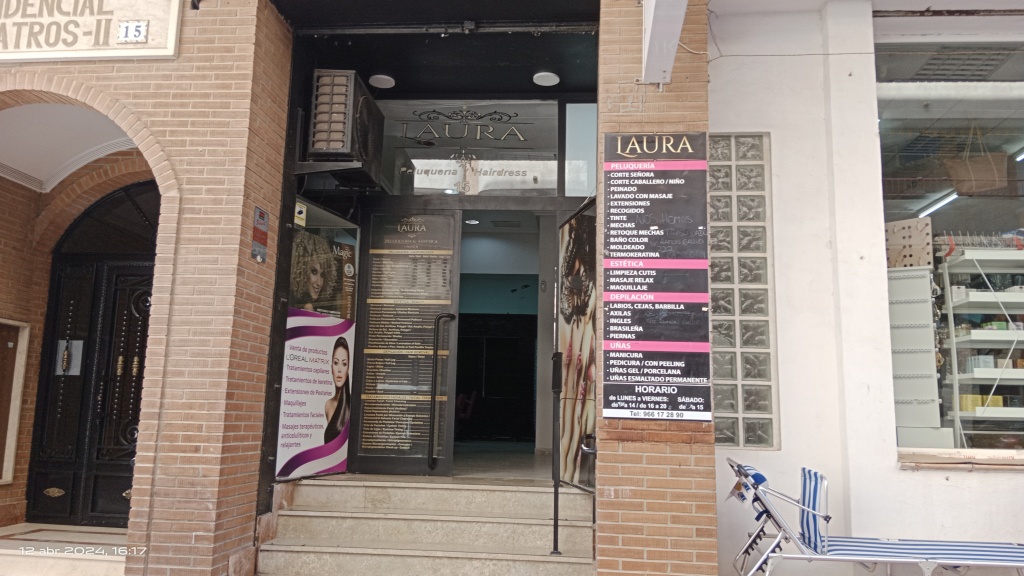 Foto local comercial en venta en torrevieja alicante