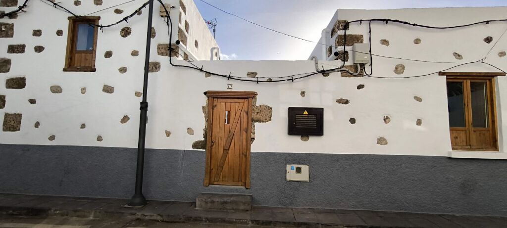 casa-chalet en venta en haria (lanzarote) las palmas foto grande (3)