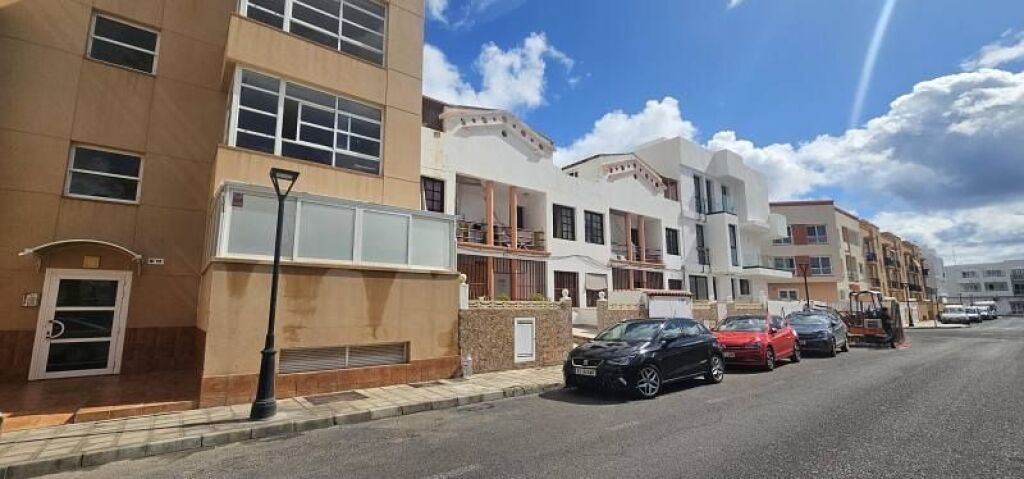 Piso en venta  Corralejo  1/25