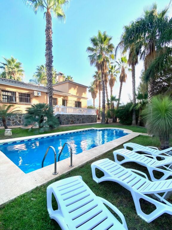 ALQUILER CHALET INDEPENDIENTE - foto 10