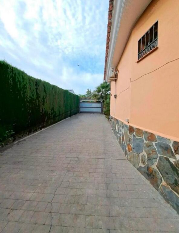 ALQUILER CHALET INDEPENDIENTE - foto 18