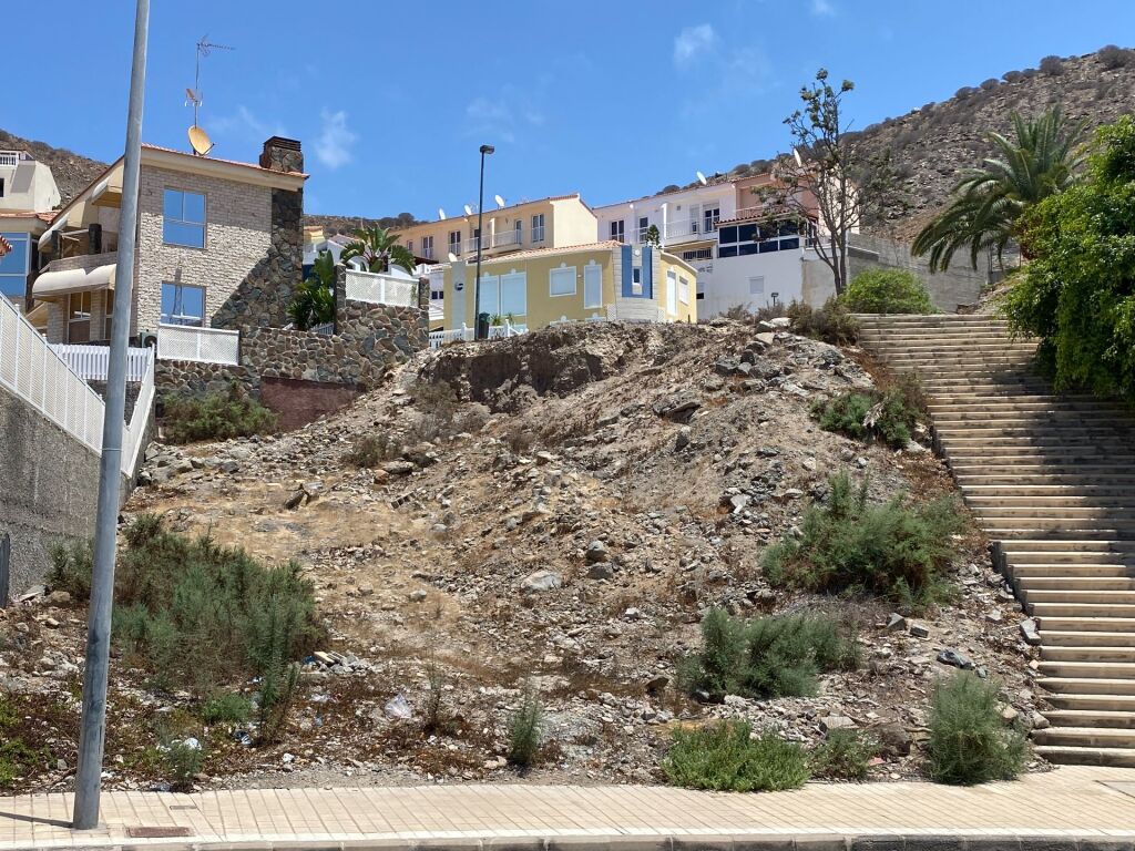 solar residencial en venta en arguineguin las palmas foto grande (2)