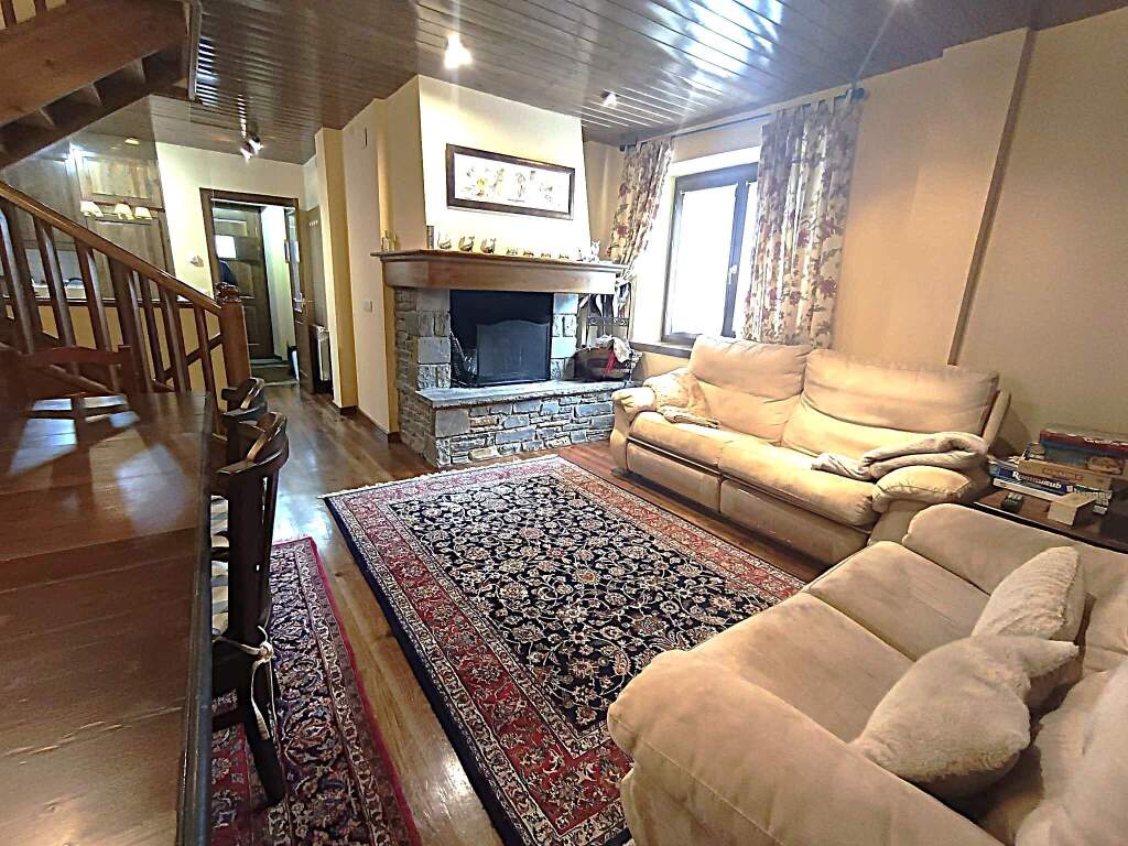 impecable casa de montaña en unha, a un paso de baqueira beret foto grande (3)