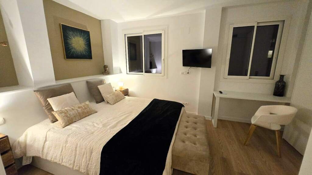 Foto apartamento de lujo a estrenar en la exclusiva calle montroig, sitges
