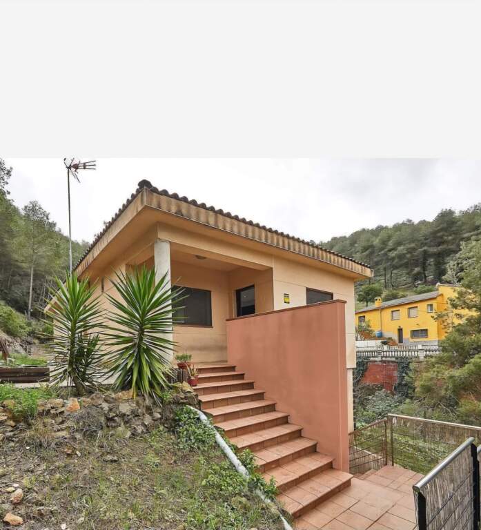 Foto casa independiente en olesa de bonesvalls