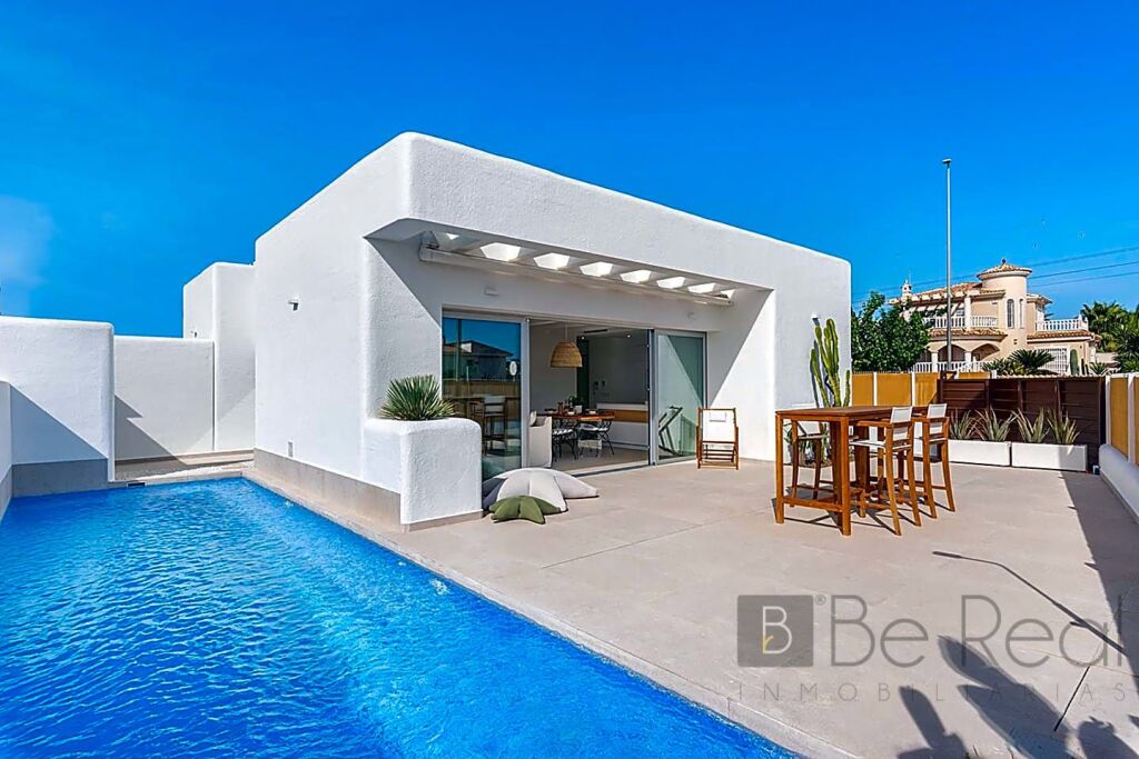 Foto ¡obra nueva!  chalets independientes con estilo ibicenco en los alcázarez, murcia.