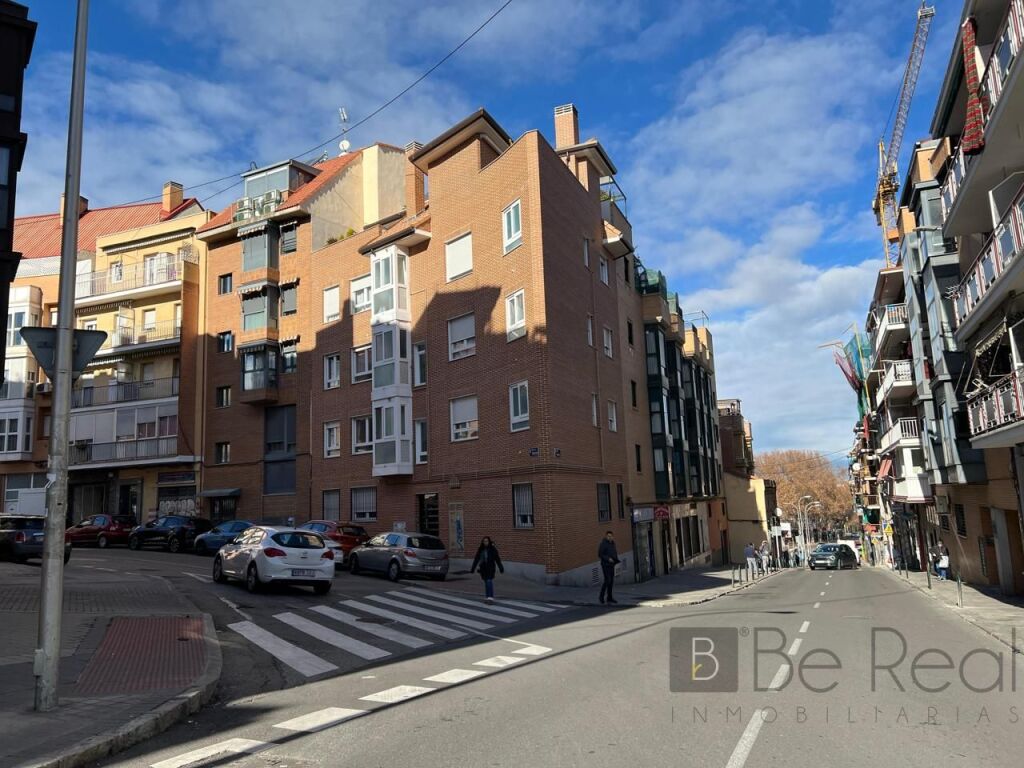 Foto en venta centrico ático-dúplex en teuan (madrid).