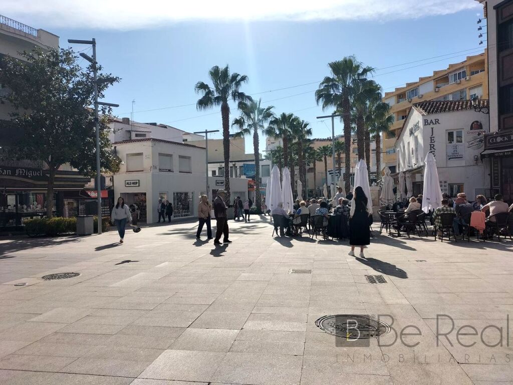 Foto ¡oportunidad! estudio con vistas al mar