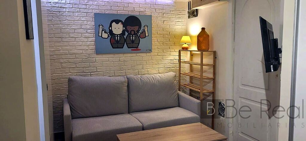 ¡para estudiantes! estudio a estrenar con piscina comunitaria en chalet de villanueva de la cañada (madrid). foto grande (2)