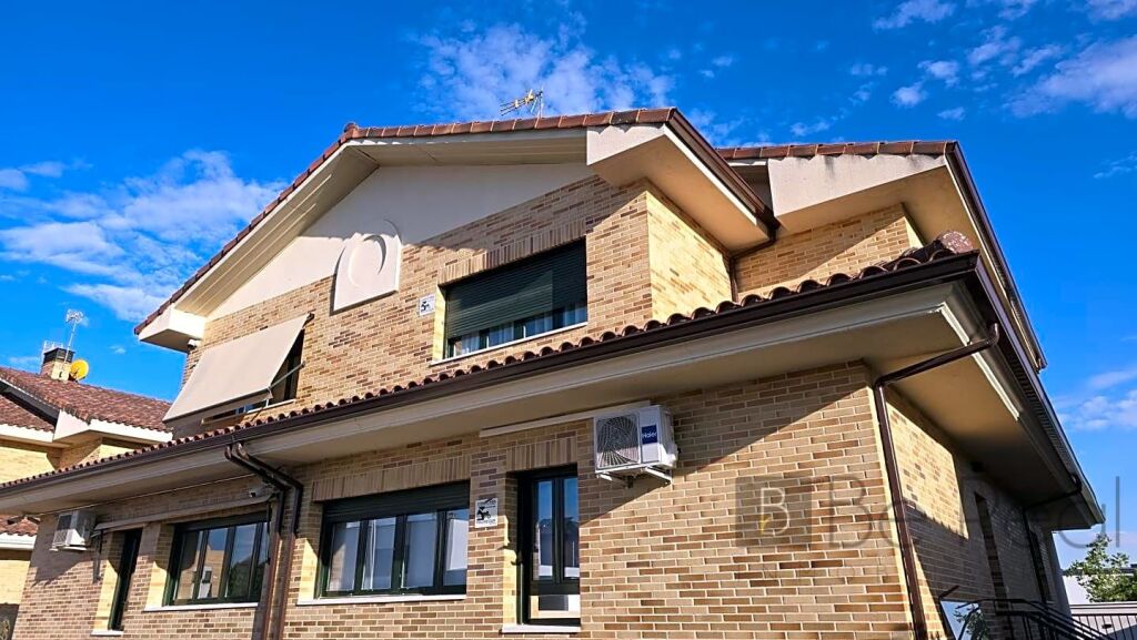 Foto alquiler para estudiantes, habitaciones en chalet pareado, villanueva de la cañada