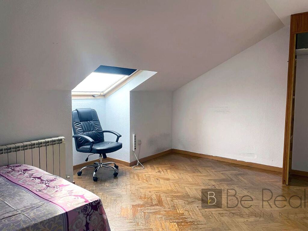 en alquiler habitaciones con disponibilidad inmediata en villanueva de la cañada (madrid). foto grande (2)
