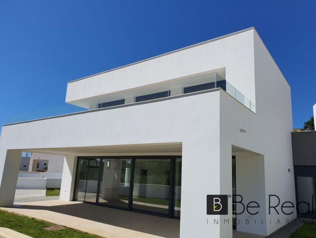 villas duquesa golf & beach: exclusividad y lujo a 600m del mar con vistas panorámicas foto grande (3)