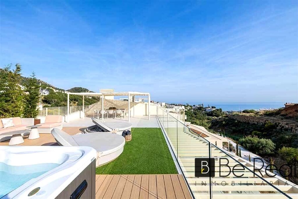 Foto sky villa solarium – elegancia y espacio con vistas incomparables