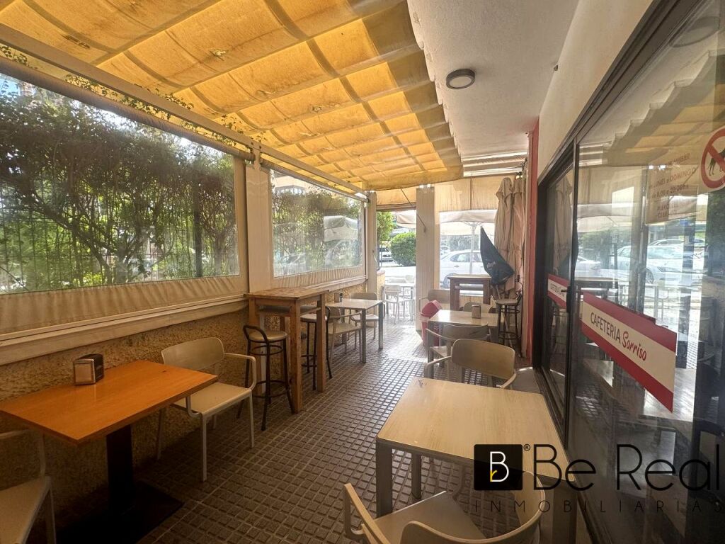 Foto traspaso de cafeteria en playamar en torremolinos (málaga)