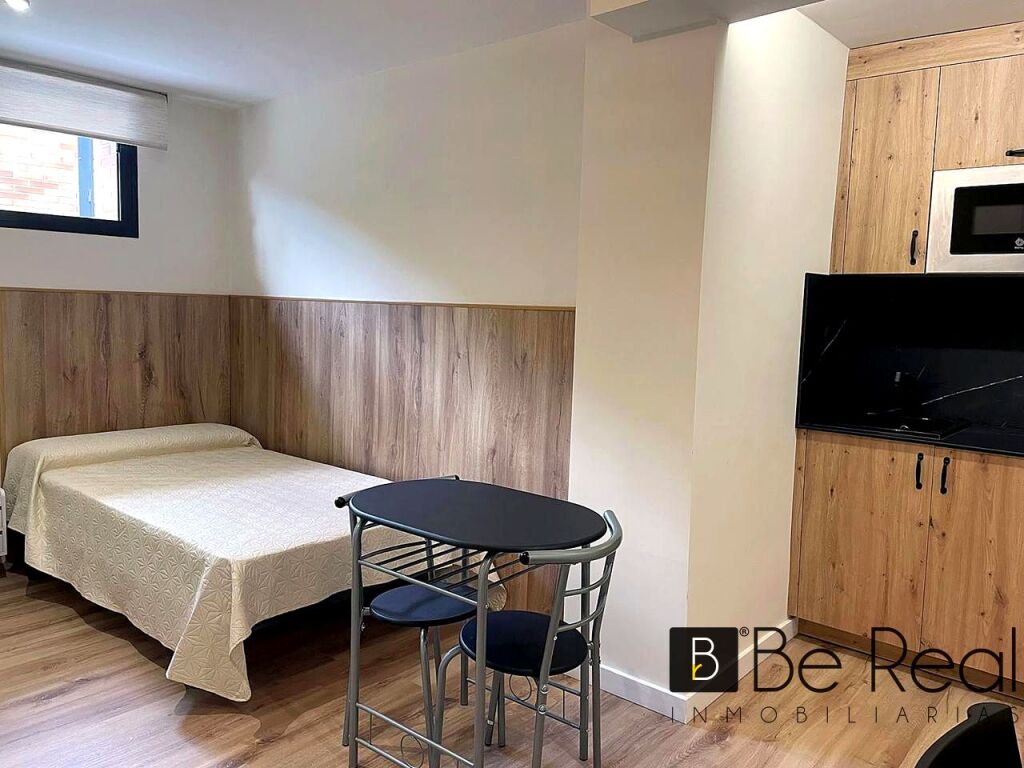 ¡estudiantes! piso tipo estudio a estrenar con acceso independiente en villanueva de la cañada (madrid). foto grande (3)