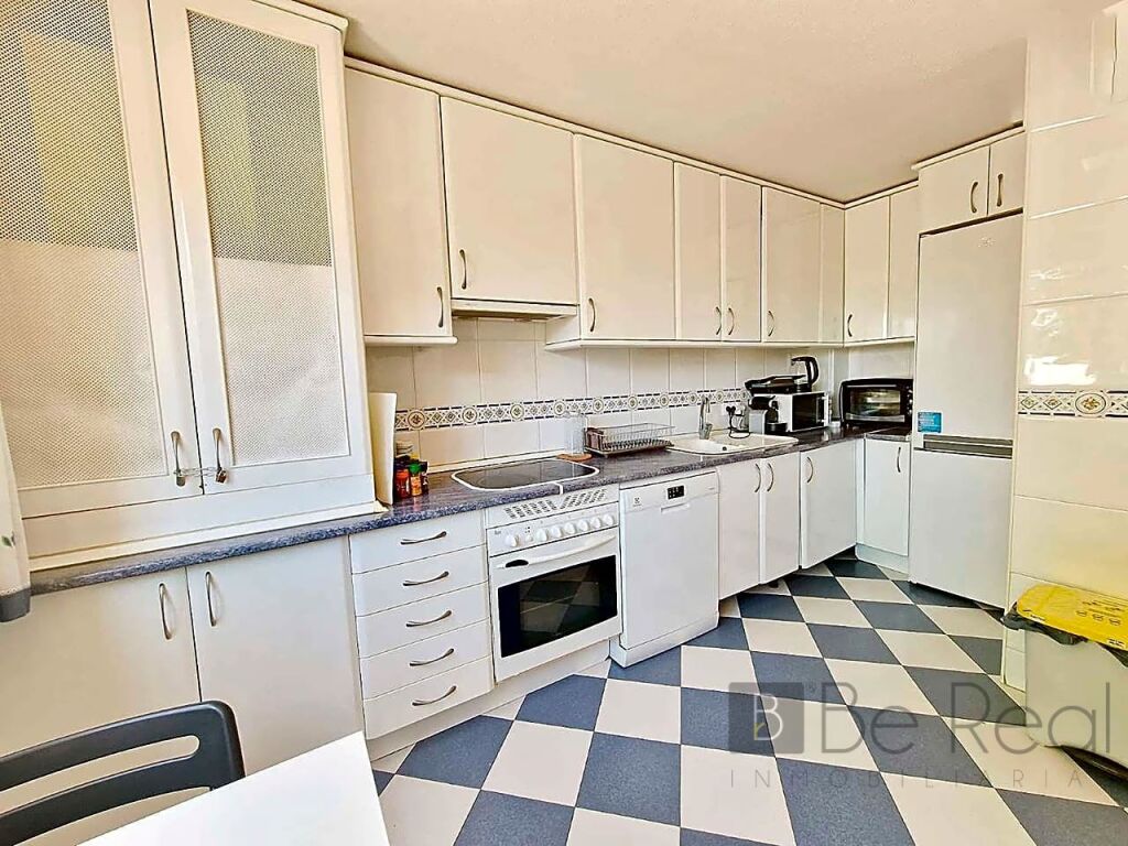 habitaciones en alquiler para estudiantes de la uax en villanueva de la cañada. foto grande (3)