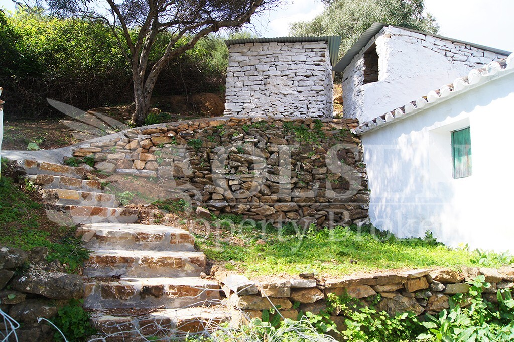 suelo rústico en venta en casares málaga foto grande (3)