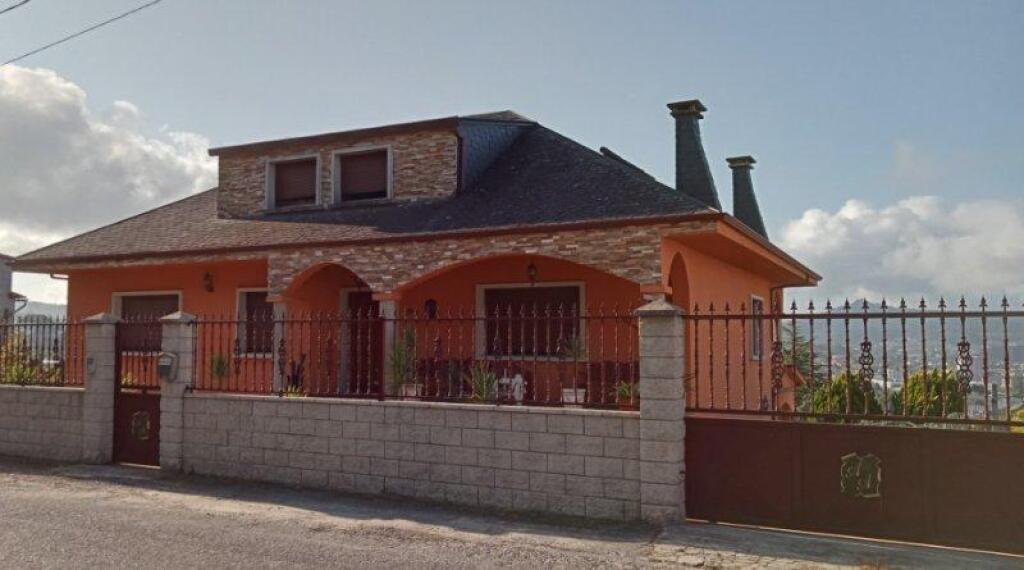 Foto Casa en Venta en Vilagarcia De Arousa, Pontevedra - € 570.000 - mil1031449 - BienesOnLine