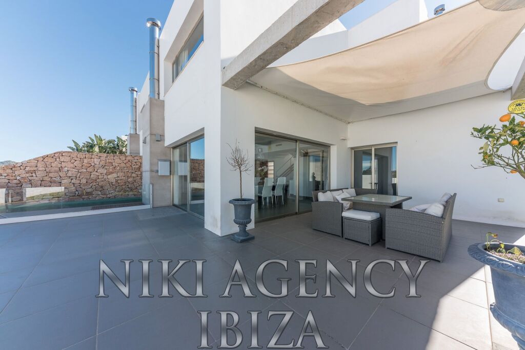 Foto casa-chalet en venta en santa eularia des riu baleares