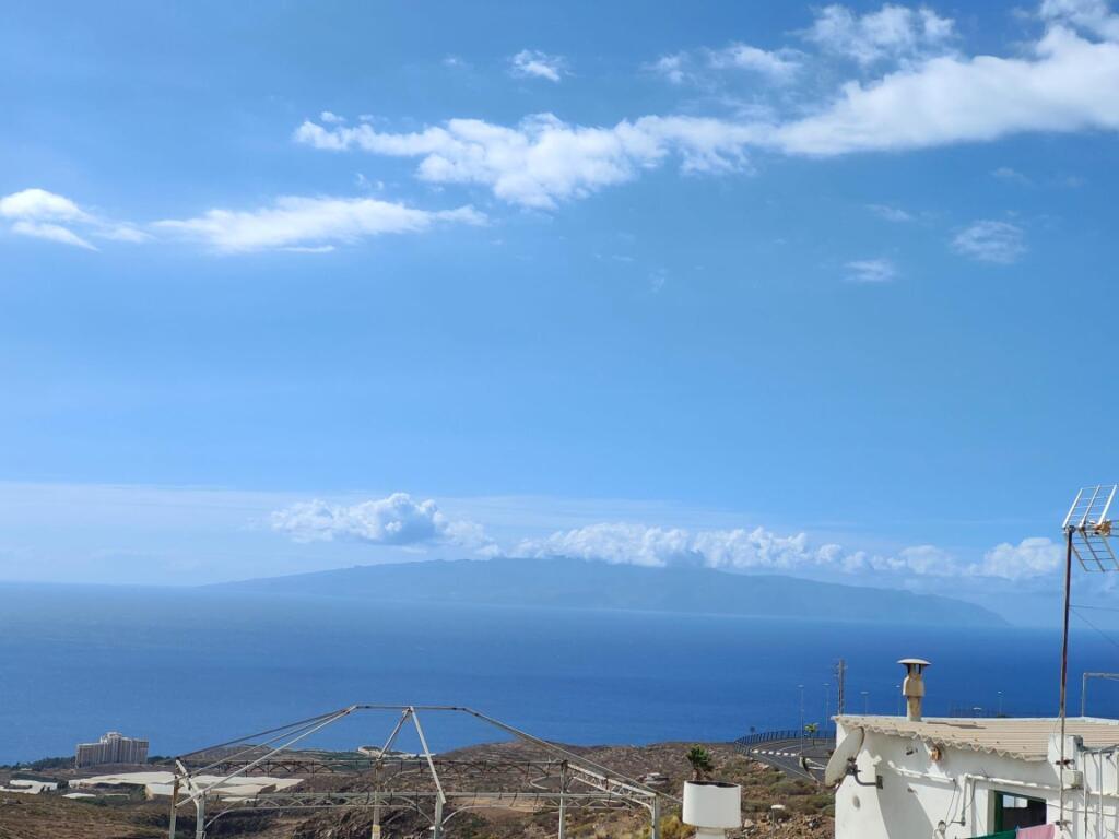 casa de pueblo de cuatro dormitorios en tijoco bajo foto grande (3)