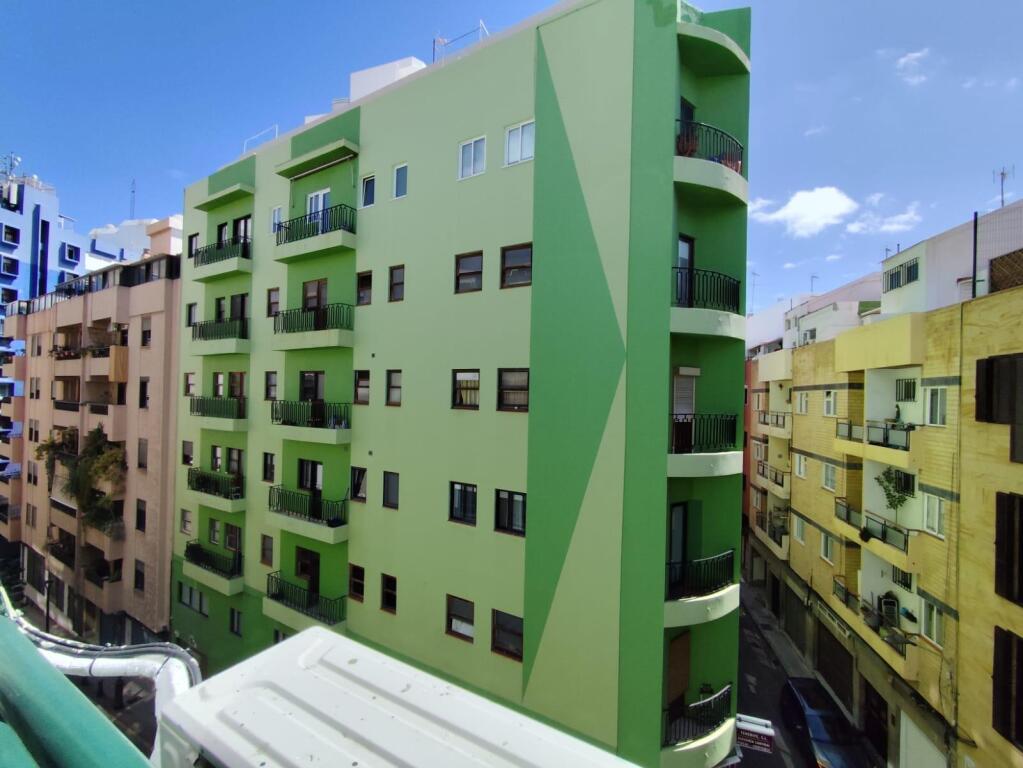 Foto moderno apartamento de 2 dormitorios, céntrico y con todo a tu alcance